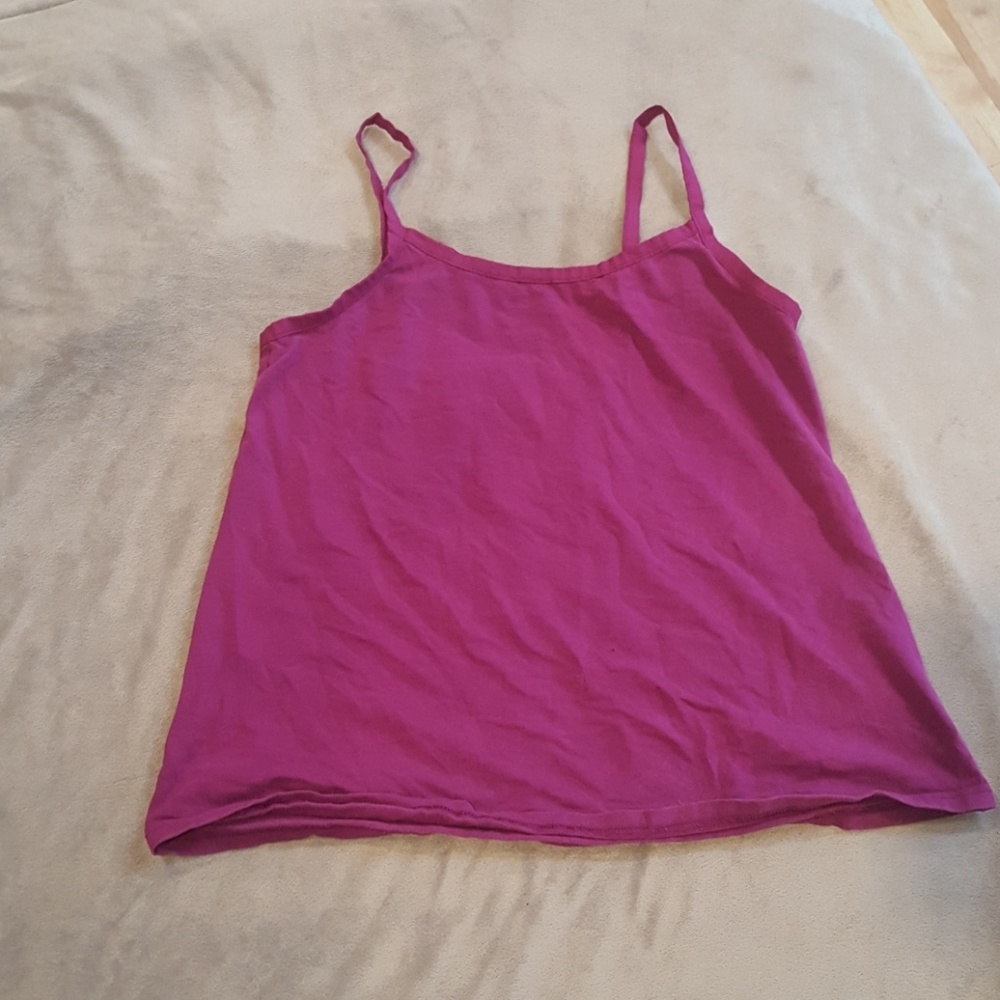 Spaghetti strap shirt